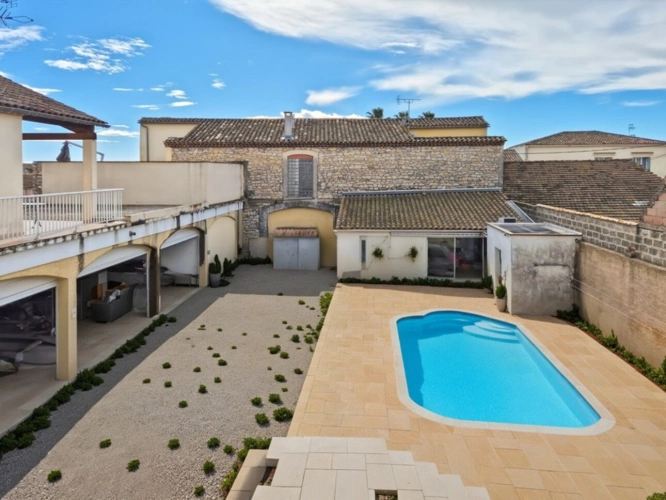 Photos 1 - Touristique - ENSEMBLE IMMOBILIER - SAINT LAURENT D'AIGOUZE (30)