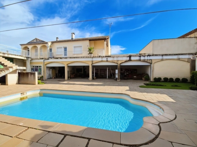 Photos 6 - Touristique - ENSEMBLE IMMOBILIER - SAINT LAURENT D'AIGOUZE (30)