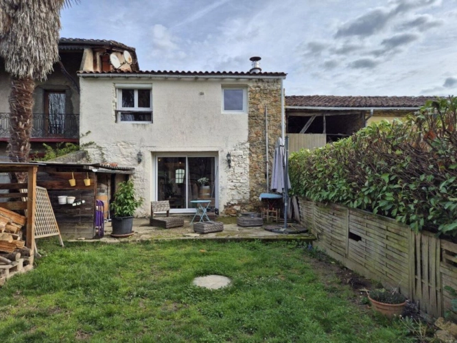 Photos 18 - Prestige - Propriété de 2 maisons sur terrain de 5817 m²
