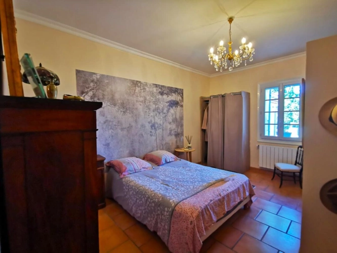 Photos 14 - Rurale - Maison 8 pièces de 214 m² sur 1556 m² de terrain avec studio, piscine et garage