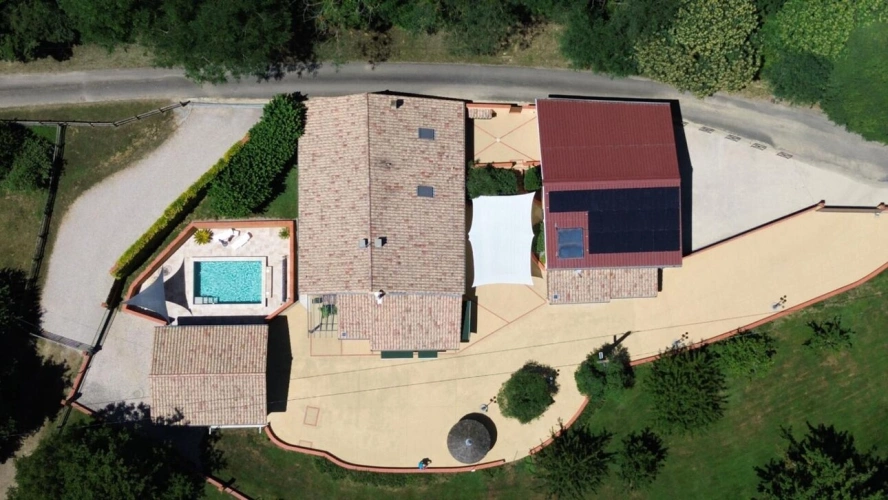 Photos 2 - Prestige - Ensemble immobilier de caractère dans un cadre bucolique