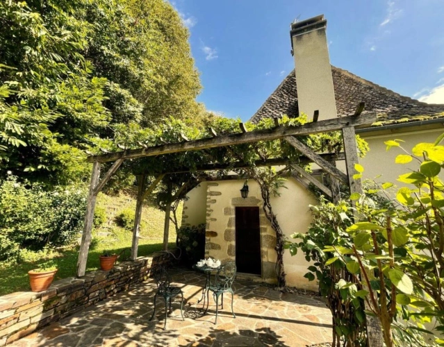 Photos 9 - Rurale - Maison avec grange et piscine Le FEL