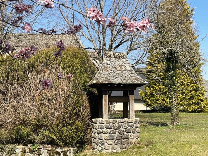 Photos 18 - Rural - Stone built House with Barn and Land