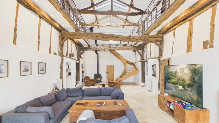 Photos 2 - Rurale - Corps de ferme rénové - Vue Pyrénées - 440 m² habitables - 7 200 m² de terrain