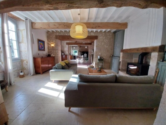 Photos 3 - Prestige - BEL ENSEMBLE IMMOBILIER PROCHE DE LECTOURE