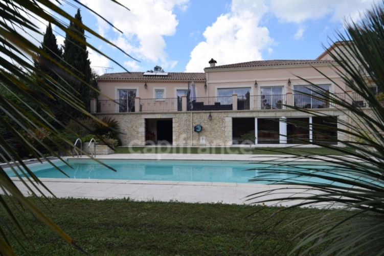 Photos 1 - Prestige - Propriété 5 chambres - T3 attenant - garage XXL - piscine à MARMANDE (47)