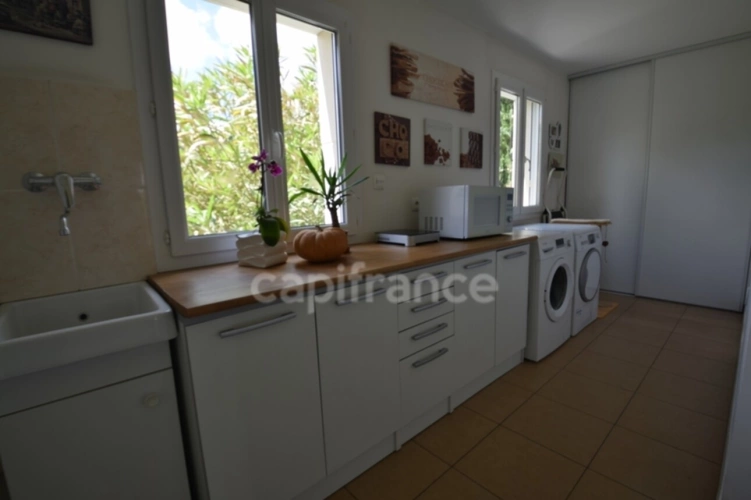 Photos 25 - Prestige - Propriété 5 chambres - T3 attenant - garage XXL - piscine à MARMANDE (47)