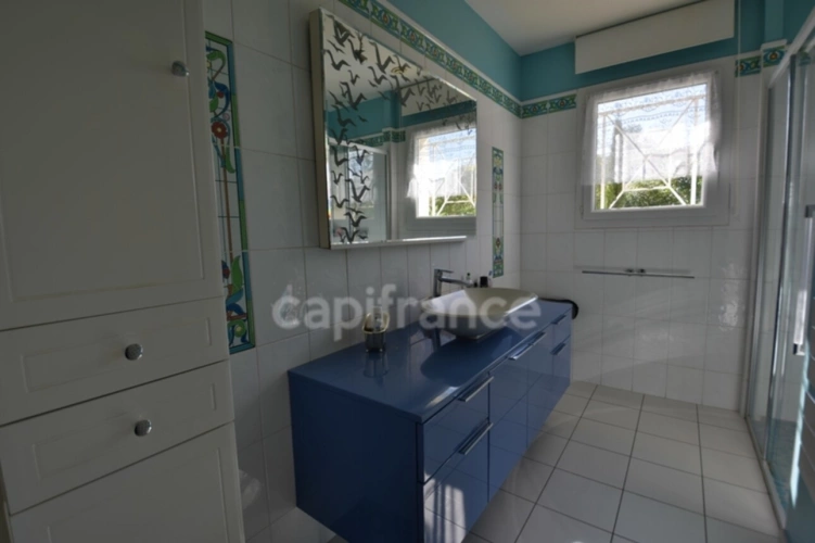 Photos 44 - Prestige - Propriété 5 chambres - T3 attenant - garage XXL - piscine à MARMANDE (47)