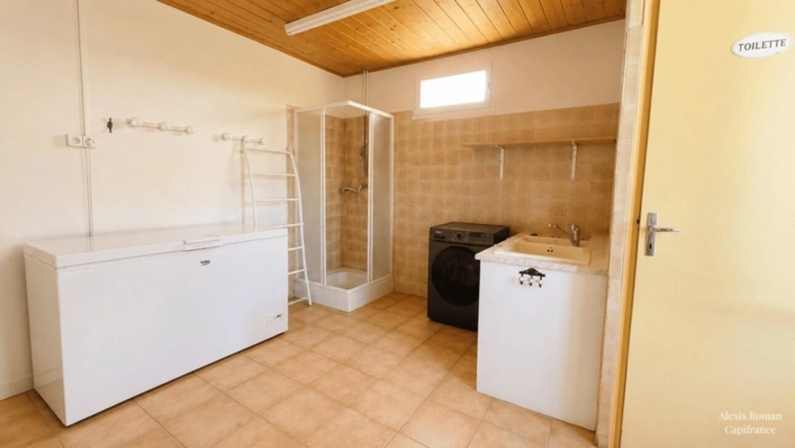Photos 6 - Rurale - Domaine de 28 hectares avec étang privé, maison, 2 gîtes et plus de 400 m² de dépendances
