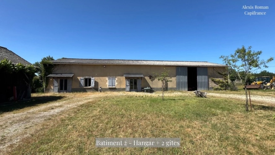 Photos 12 - Rurale - Domaine de 28 hectares avec étang privé, maison, 2 gîtes et plus de 400 m² de dépendances