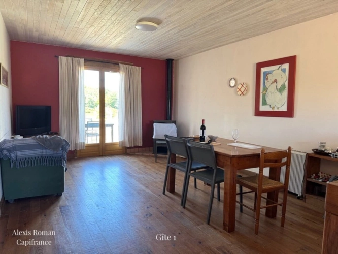 Photos 14 - Rurale - Domaine de 28 hectares avec étang privé, maison, 2 gîtes et plus de 400 m² de dépendances