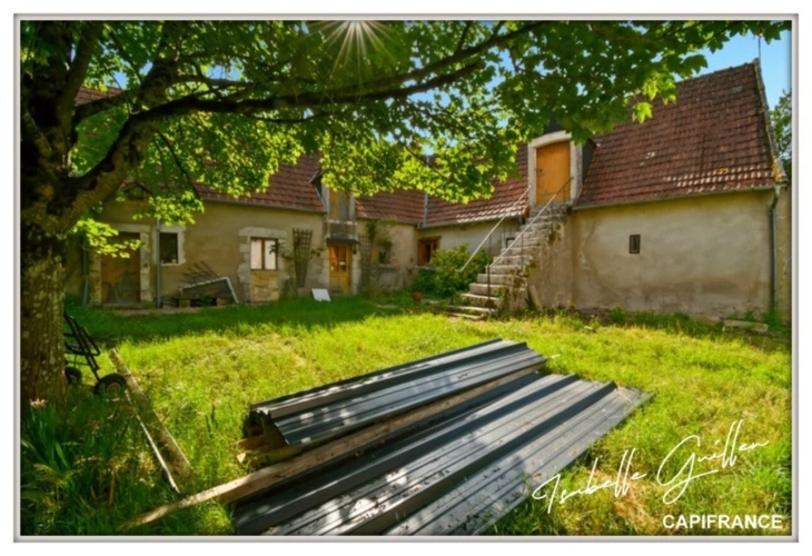 Photos 5 - Prestige - Propriéte à vendre : 2 maisons et 4.5 hectares TOUCHAY (18)