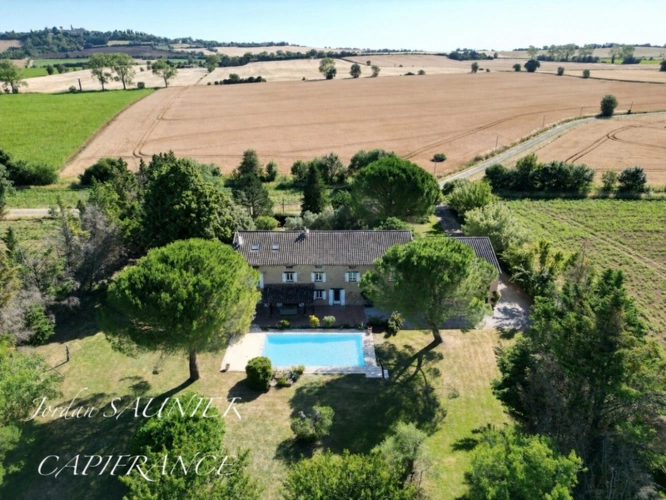 Photos 1 - Rurale - Propriete Lauragaise à vendre 9 pièces proche de CARAMAN (31)