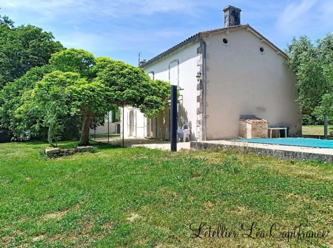Photos 1 - Rurale - Propriété à vendre 5 pièces