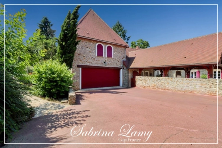 Photos 5 - Rurale -  À Vendre : Élégante Propriété de Prestige en Pierre Meulière - 214 m² sur 2508 m² de Terrain - 5 chambres