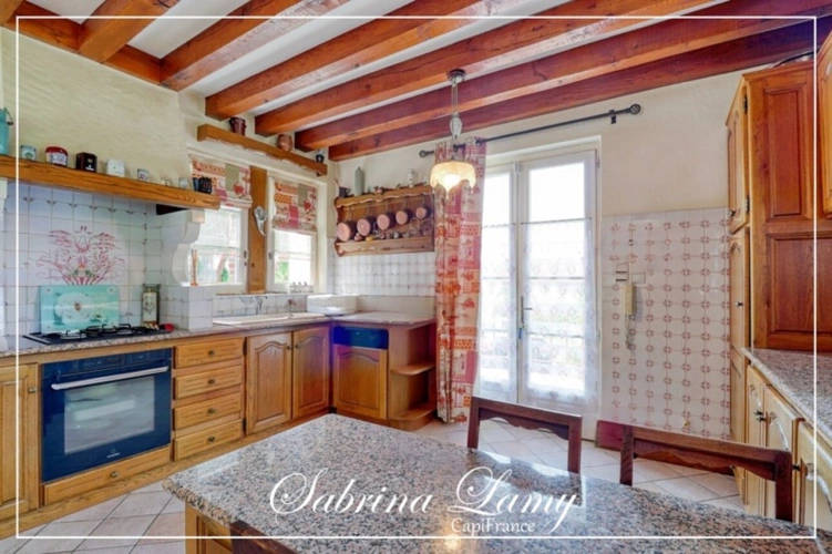 Photos 8 - Rurale -  À Vendre : Élégante Propriété de Prestige en Pierre Meulière - 214 m² sur 2508 m² de Terrain - 5 chambres
