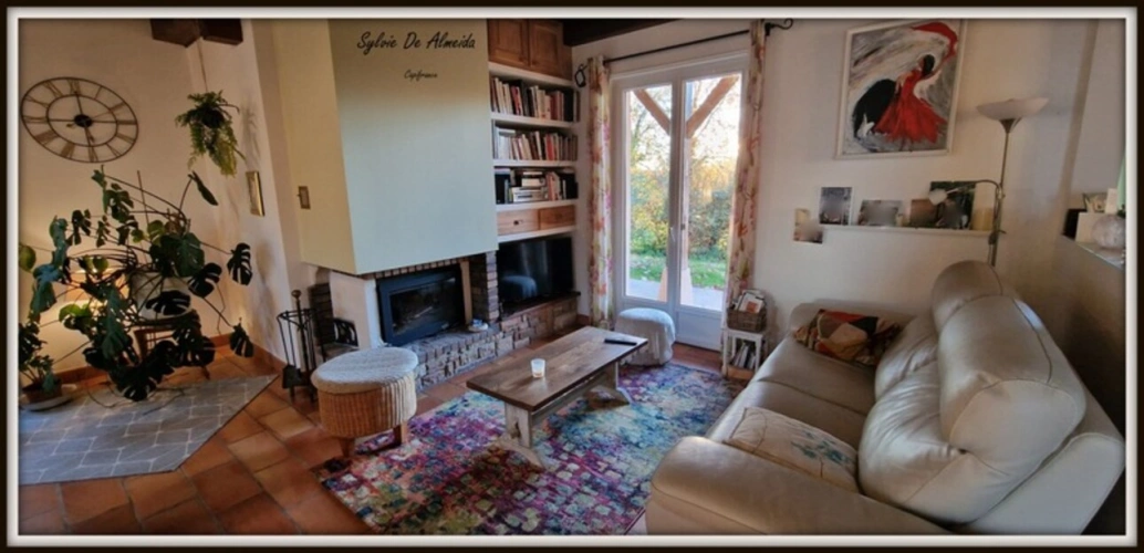 Photos 8 - Équestre - Propriété à vendre entre BIZIAT et PONT DE VEYLE (01) 16,5 Ha, vue, maison 145 m², ferme à rénover 170 m², pigeonnier, hangar, équestre