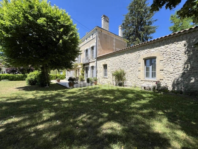 Photos 16 - Rurale - Demeure de caractère avec piscine au cœur de la Saintonge boisée - Montguyon (17)