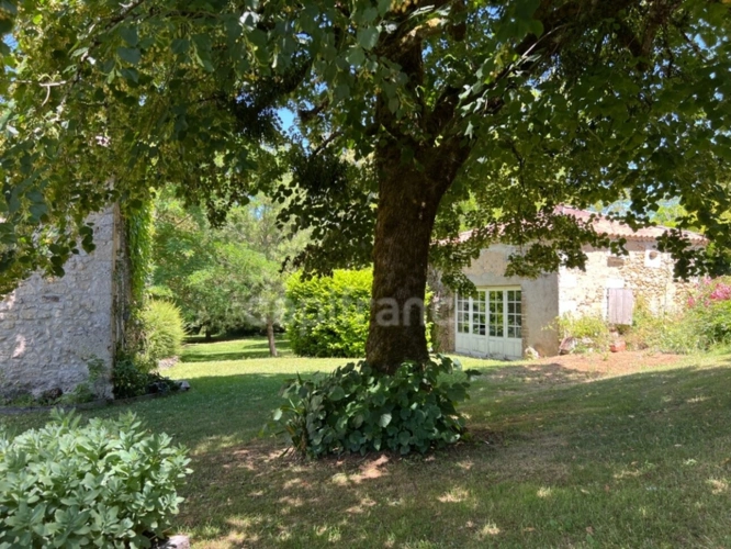 Photos 17 - Rurale - Demeure de caractère avec piscine au cœur de la Saintonge boisée - Montguyon (17)