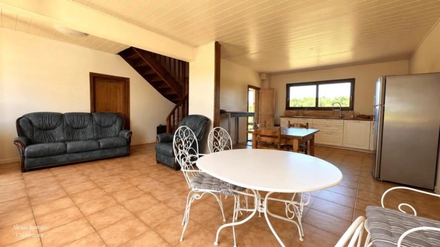Photos 4 - Rurale - Domaine de 28 hectares avec étang privé, maison, 2 gîtes et plus de 400 m² de dépendances