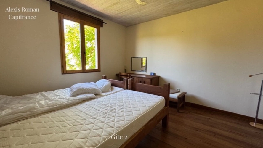 Photos 19 - Rurale - Domaine de 28 hectares avec étang privé, maison, 2 gîtes et plus de 400 m² de dépendances
