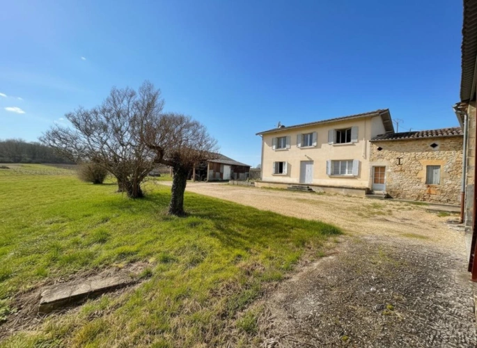 Photos 1 - Rurale - Propriété à vendre à Pellegrue