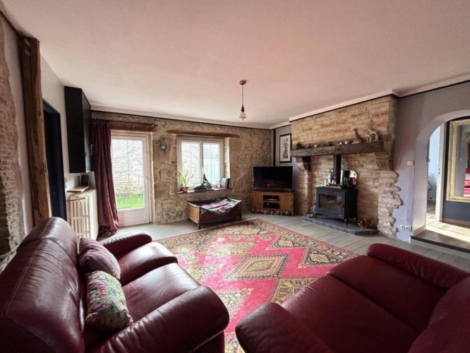 Photos 3 - Rurale - Maison de Campagne, Dépendances, Terrain et Potentiel de Gîte / Maison d'Hôtes