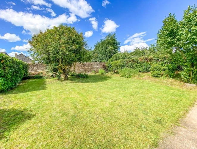 Photos 4 - Prestige - Superbe maison bourgeoise avec jardin clos de murs en pierre et dépendances