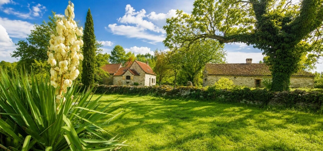 Photos 2 - Touristique - Propriété de charme avec piscine, gîtes et 7 000 m² de terrain au coeur du Quercy