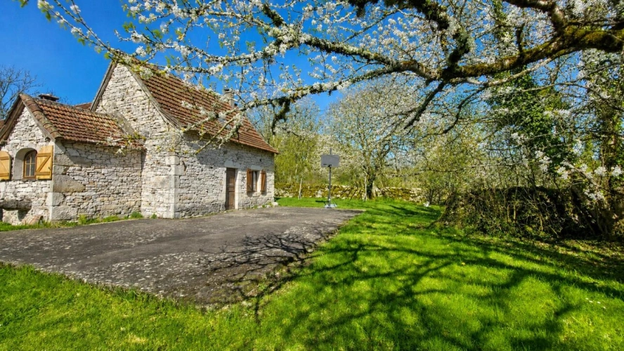 Photos 14 - Touristique - Propriété de charme avec piscine, gîtes et 7 000 m² de terrain au coeur du Quercy