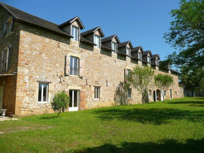 Photos 2 - Prestige - Propriété de caractère avec dépendance unique - Entre Figeac et Villeneuve