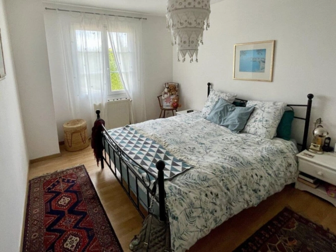 Photos 6 - Prestige - Maison avec sous-sol, 4 chambres et piscine, vues imprénable