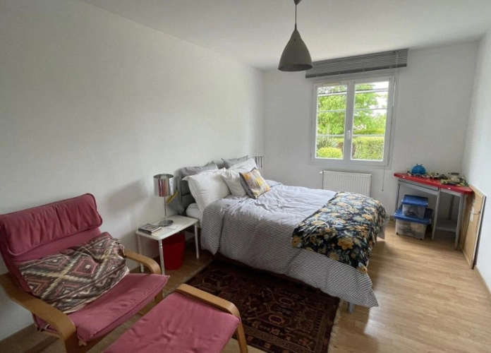 Photos 15 - Prestige - Maison avec sous-sol, 4 chambres et piscine, vues imprénable