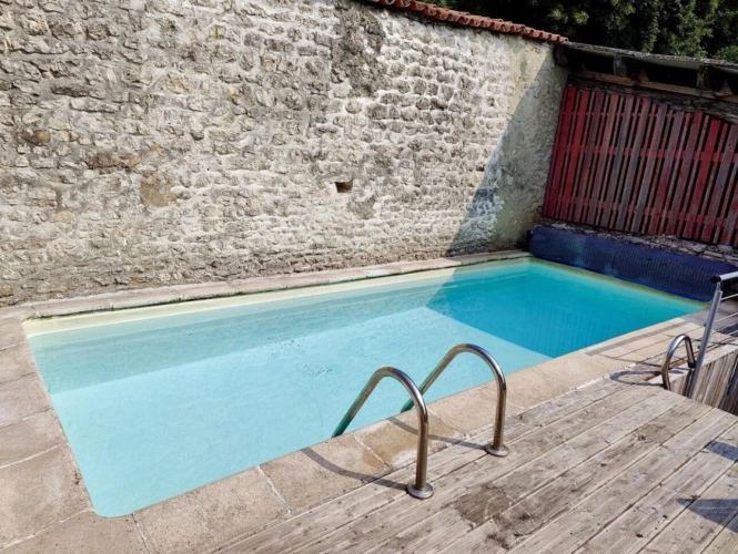 Photos 2 - Rurale - Maison de cinq chambres et piscine