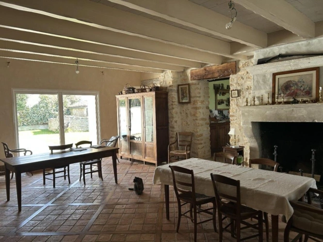 Photos 5 - Rurale - Charmante longère avec piscine, dépendances et panneaux solaires