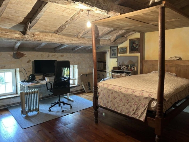Photos 13 - Rurale - Charmante longère avec piscine, dépendances et panneaux solaires