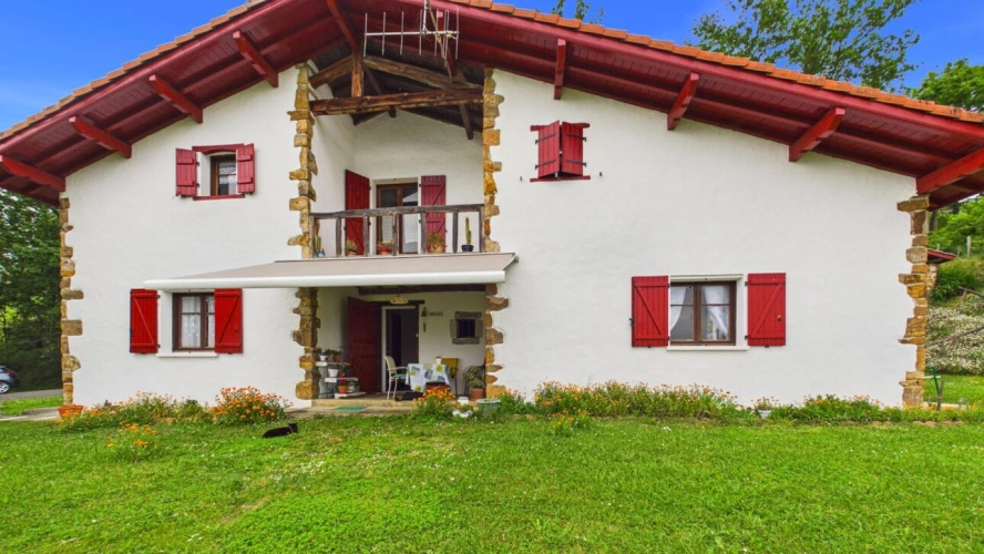Photos 2 - Rurale - Maison basque 178 m² avec terrain de 15 000 m²  - Ayherre