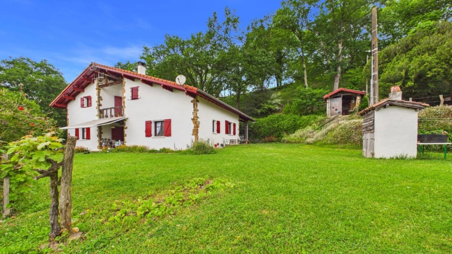 Photos 12 - Rurale - Maison basque 178 m² avec terrain de 15 000 m²  - Ayherre