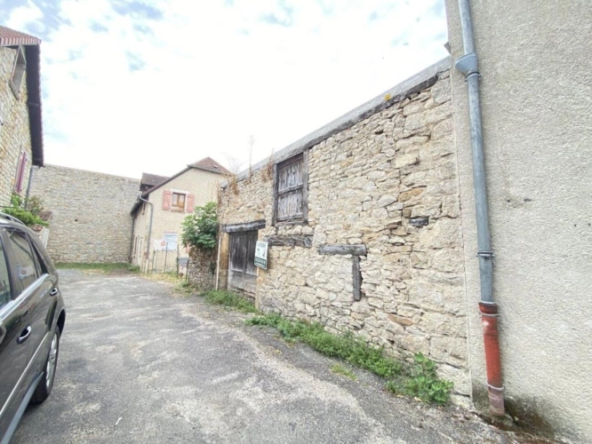 Photos 3 - Rurale - Bâti à restaurer au coeur de Bretanoux