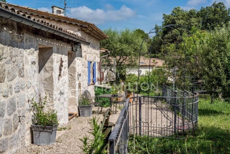 Photos 3 - Équestre - Magnifique propriété équestre avec box et annexes