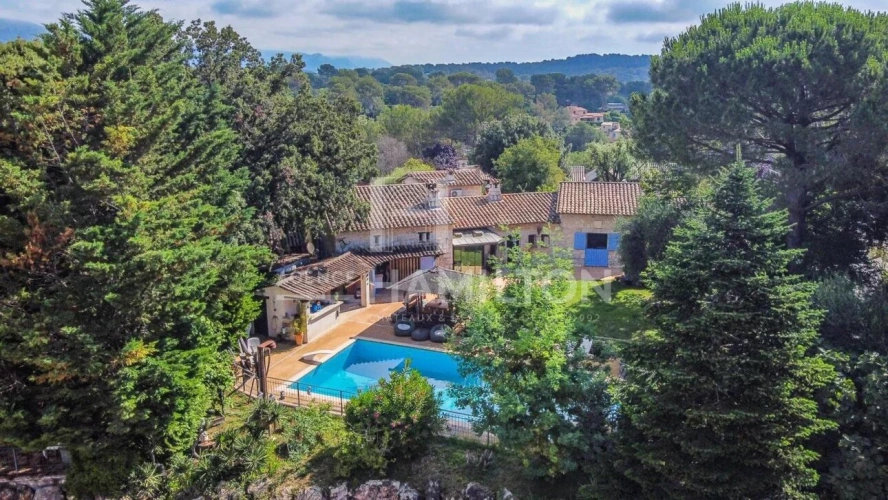 Photos 13 - Équestre - Magnifique propriété équestre avec box et annexes