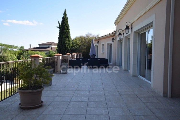 Photos 10 - Touristique - Propriété au calme - 5 chambres - T3 attenant - garage XXL - piscine - à MARMANDE (47)