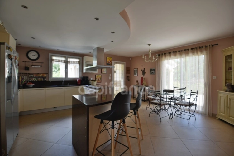 Photos 16 - Touristique - Propriété au calme - 5 chambres - T3 attenant - garage XXL - piscine - à MARMANDE (47)