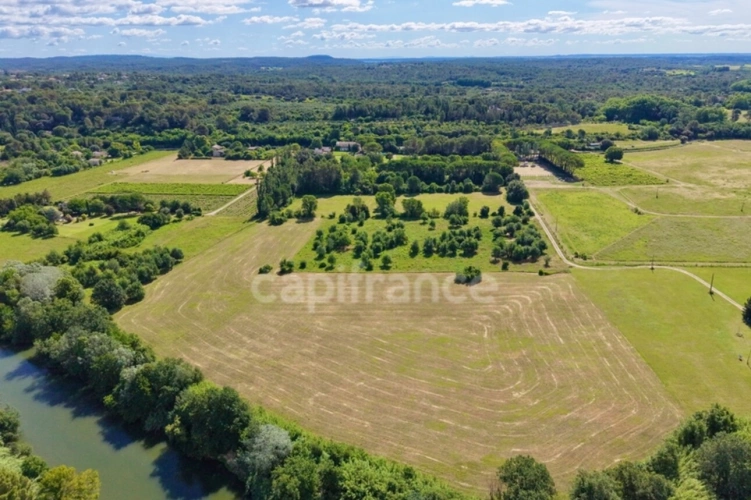 Photos 1 - Agricole - Lot de parcelles agricoles - 62 hectares (62 000 m²) - SOMMIERES (GARD)
