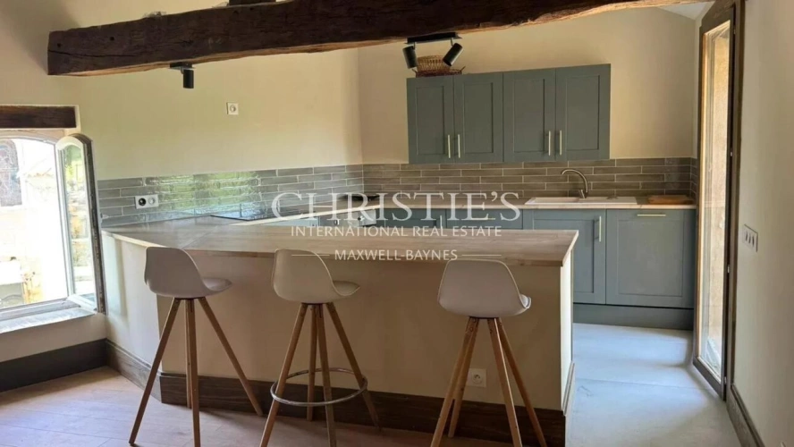 Photos 19 - Touristique - Belle maison de village avec maison d'amis, grand jardin, cuisine d’été et piscine