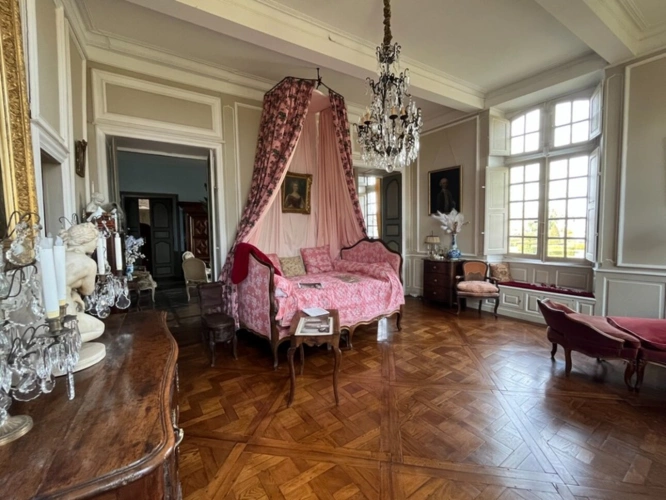Photos 8 - Prestige - ELEGANT CHATEAU XVIIIs, sans travaux, sur 1 hectare clos de murs, jardin paysagé, chapelle, orangerie, dépendances, pour famille, evenementiel  près de Pau, Lourdes, Marciac, Tarbes