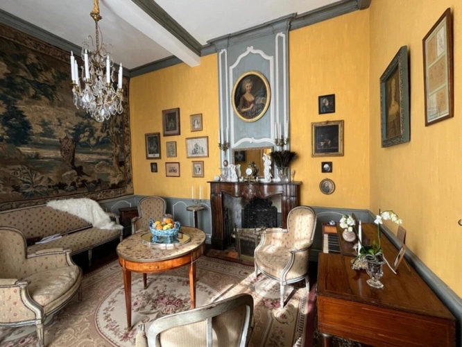 Photos 31 - Prestige - ELEGANT CHATEAU XVIIIs, sans travaux, sur 1 hectare clos de murs, jardin paysagé, chapelle, orangerie, dépendances, pour famille, evenementiel  près de Pau, Lourdes, Marciac, Tarbes