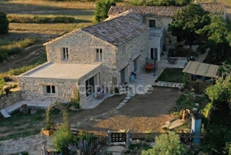 Photos 1 - Touristique - Dpt Gard (30), à vendre Propriété comprenant Mas d'habitation, activités gîtes