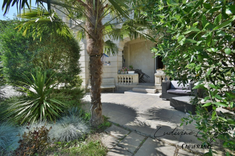 Photos 22 - Prestige - Château à vendre proche de Soissons – 720 m² avec 5 chambres -Maison indépendante de 85 m², piscine couverte, grand garage et parc de 2,57 hectares