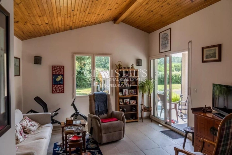 Photos 29 - Prestigious - Beautiful estate with a high-end house, guest house, and 7 ha of nature